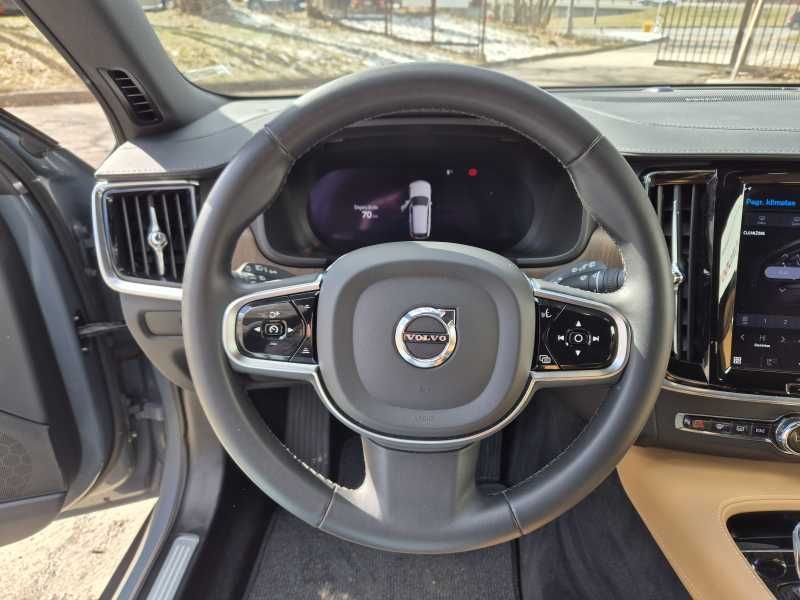 Volvo V90 | 9