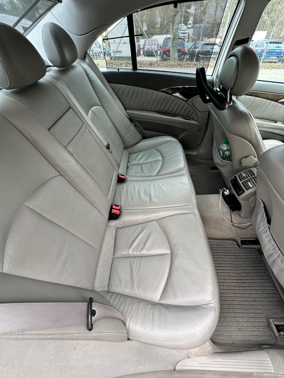 Mercedes-Benz E220 | 14