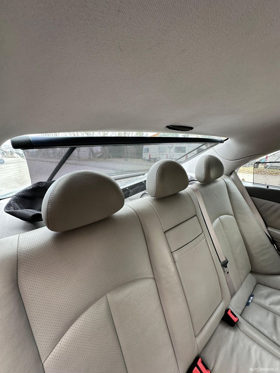 Mercedes-Benz E220 | 16