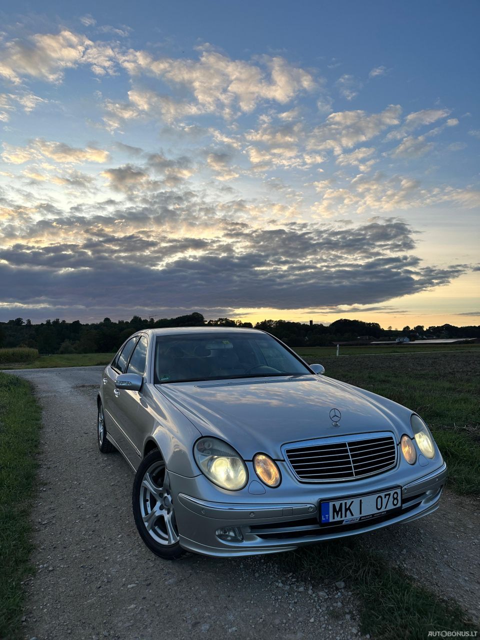 Mercedes-Benz E220 | 3