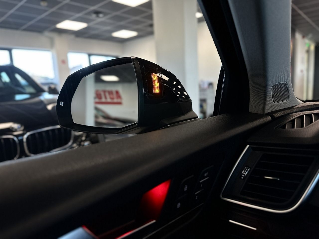 Audi Q5 | 12