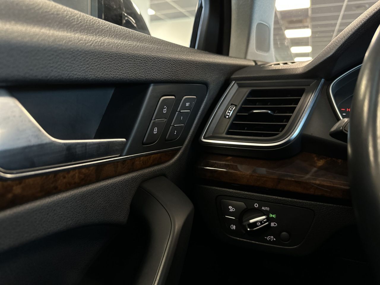 Audi Q5 | 13