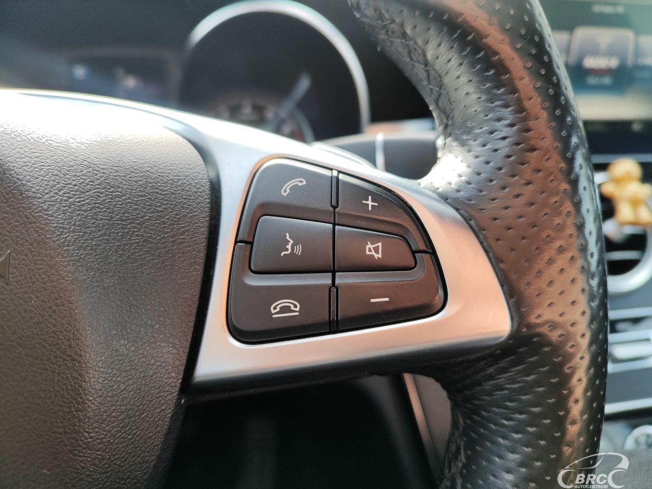 Mercedes-Benz C300 | 20