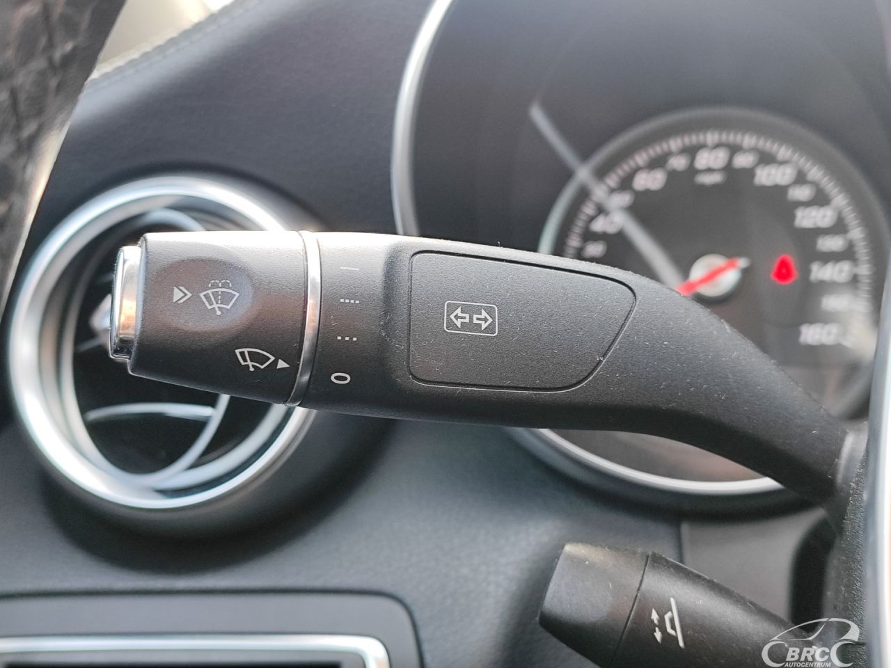 Mercedes-Benz C300 | 22