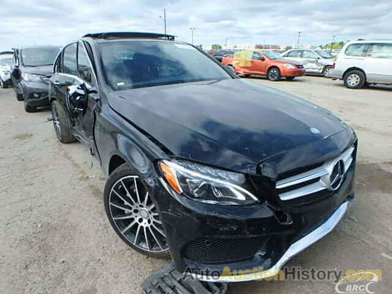 Mercedes-Benz C300 | 36