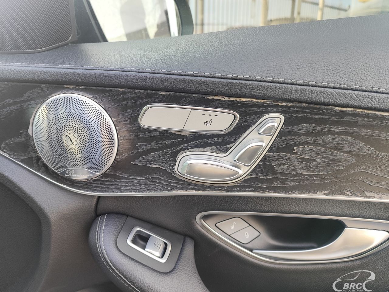 Mercedes-Benz C300 | 5