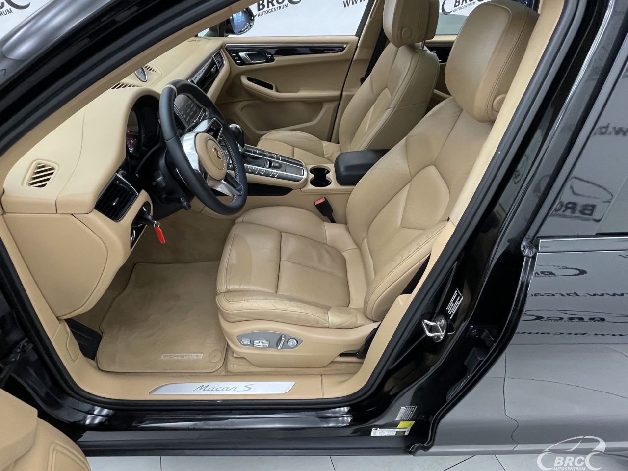 Porsche Macan | 19