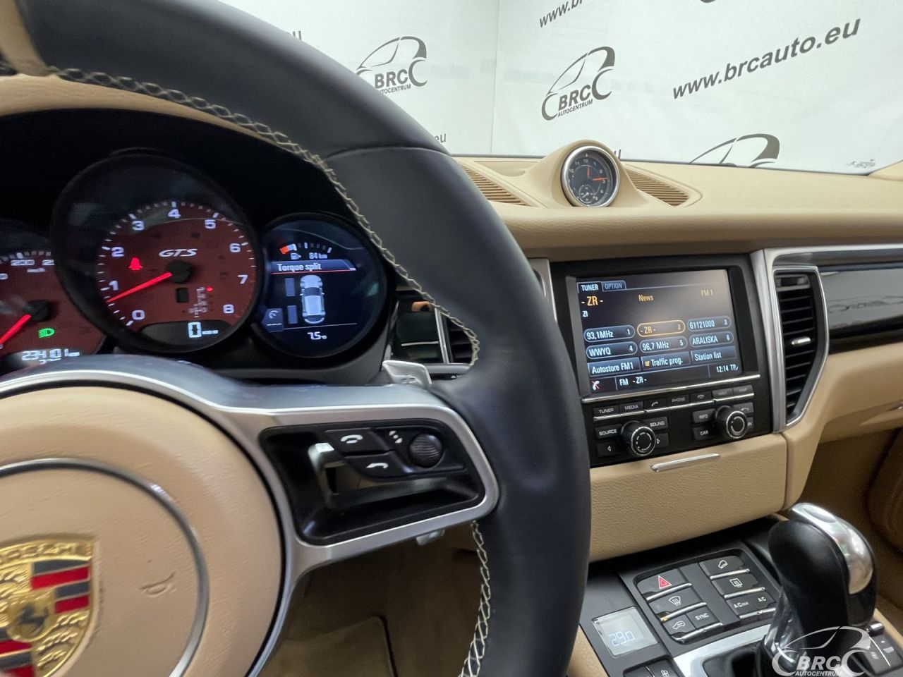 Porsche Macan | 27