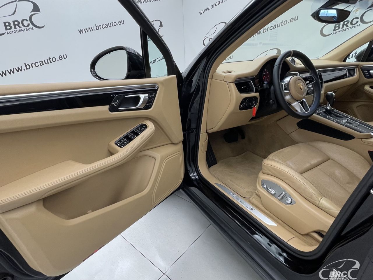 Porsche Macan | 17