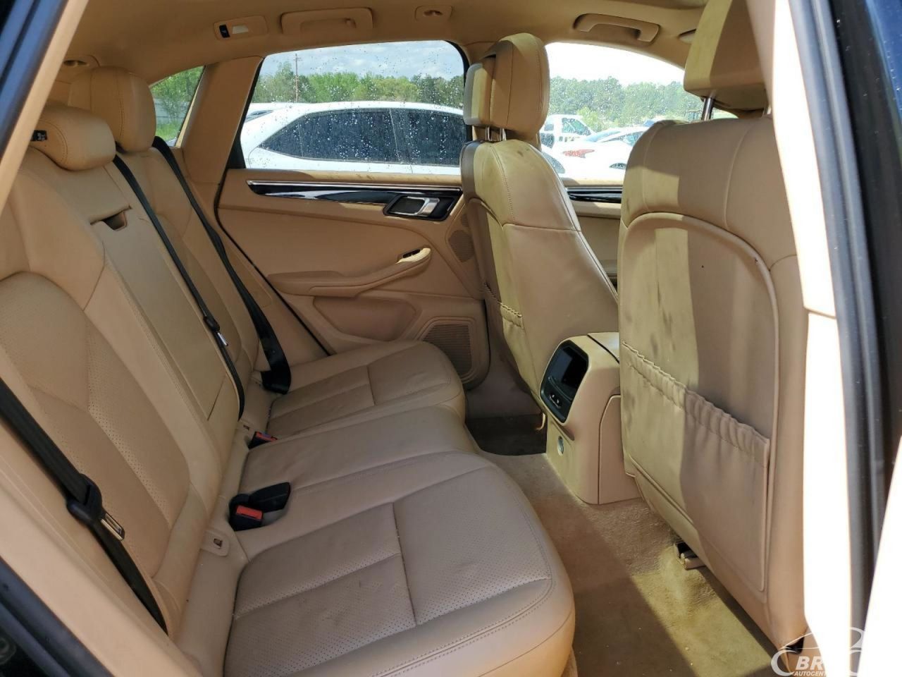Porsche Macan | 49