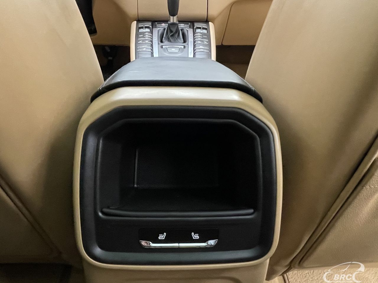 Porsche Macan | 11