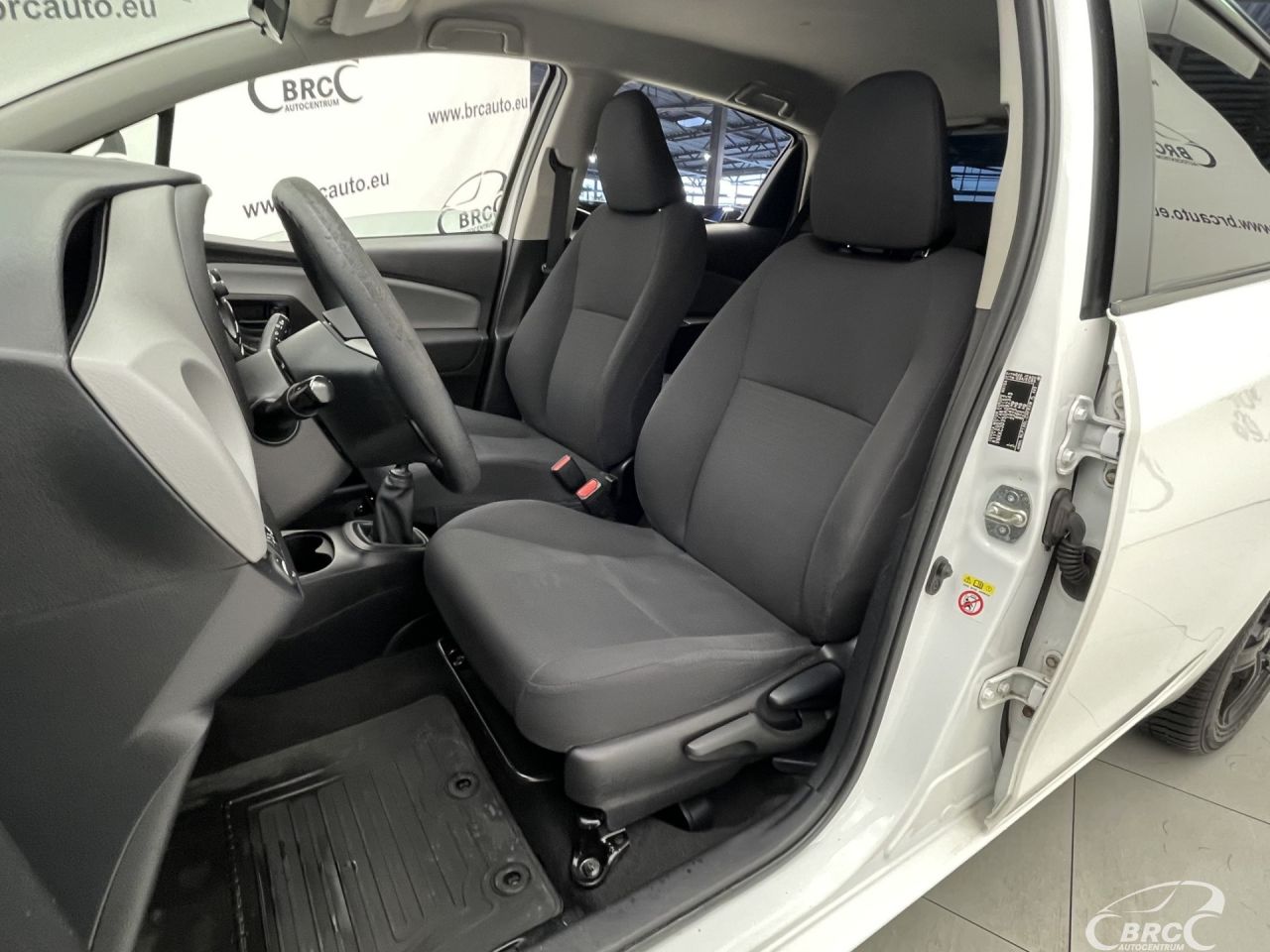 Toyota Yaris | 20