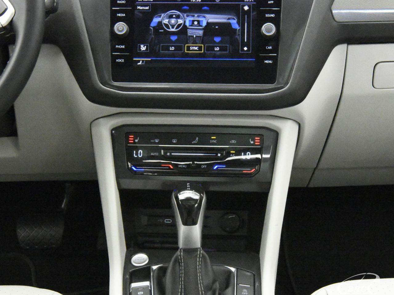 Volkswagen Tiguan | 14