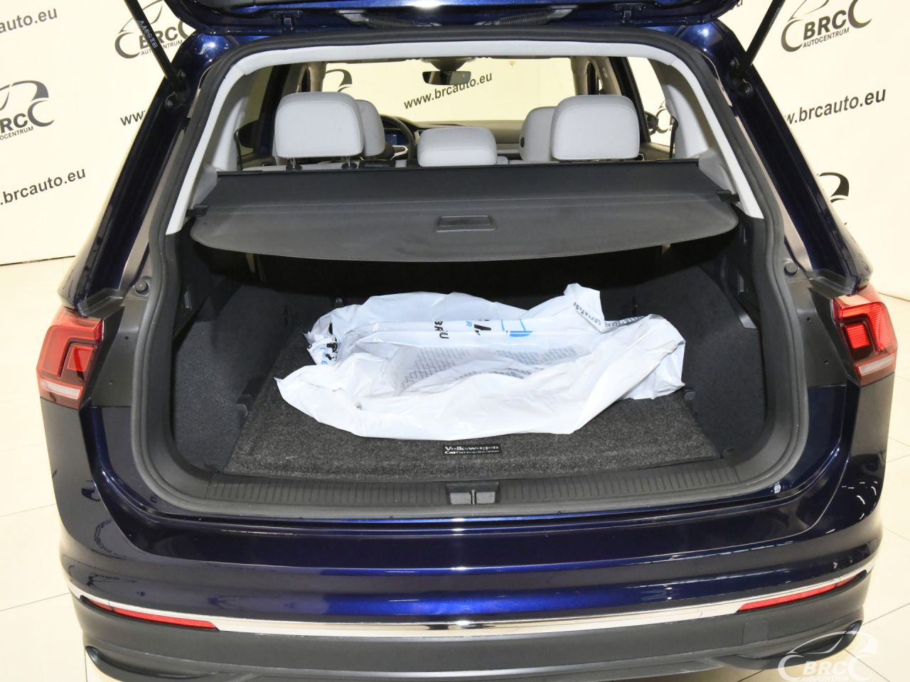 Volkswagen Tiguan | 38
