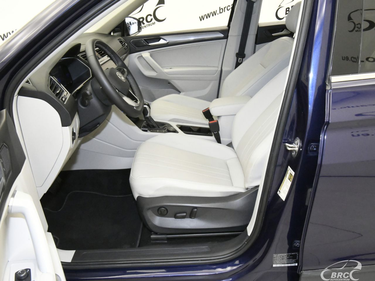 Volkswagen Tiguan | 18