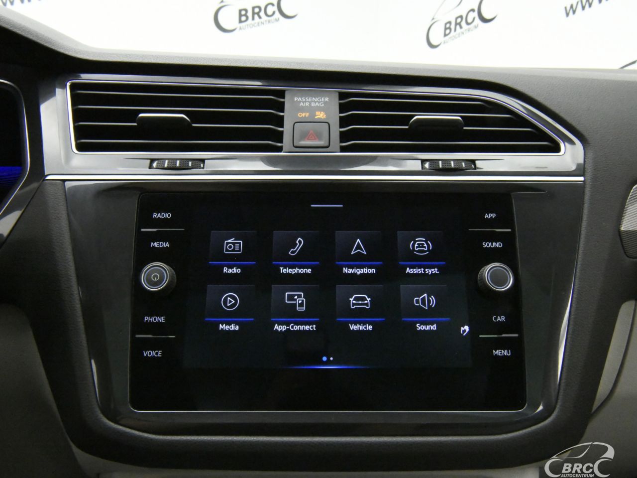 Volkswagen Tiguan | 35