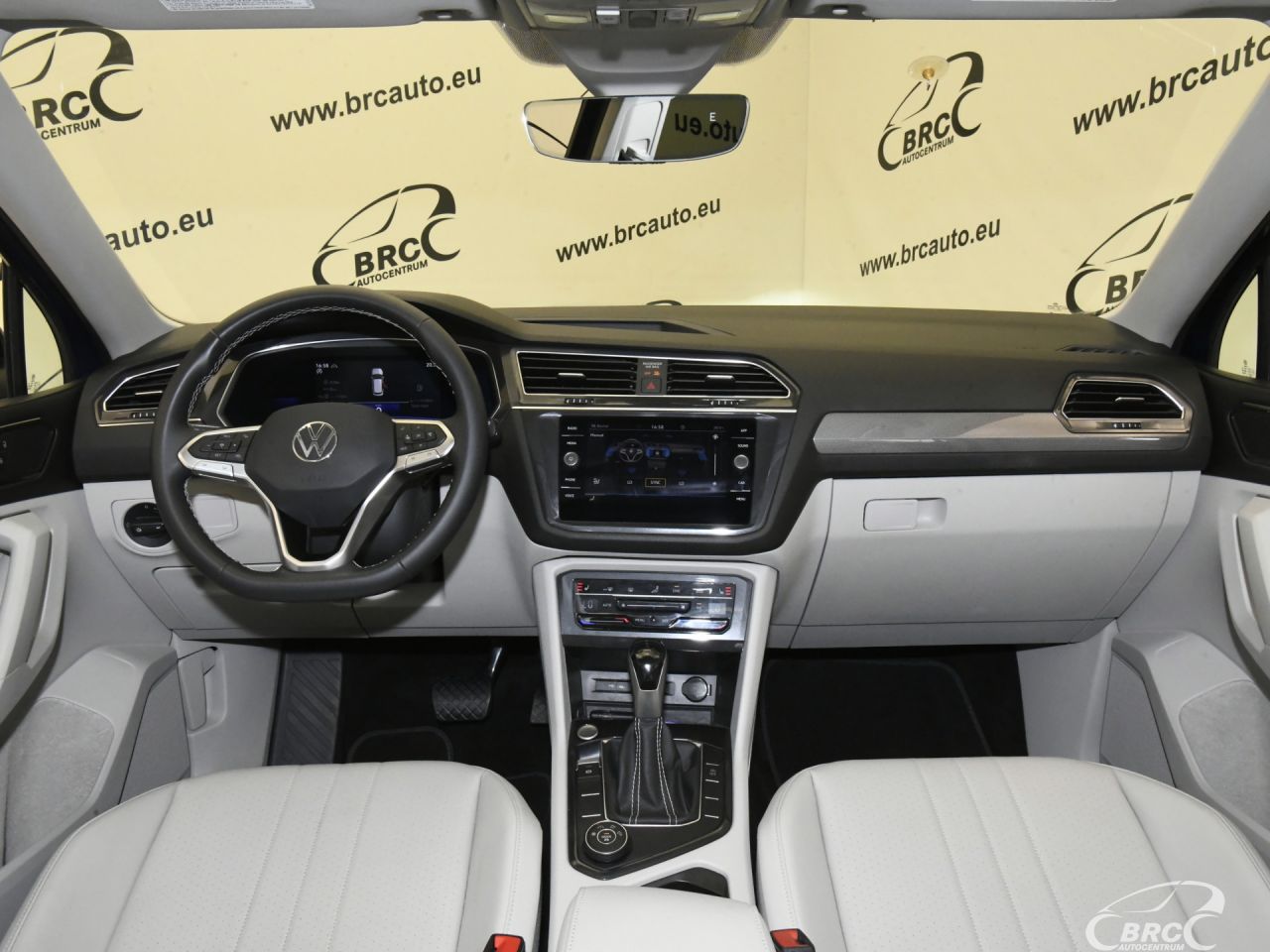 Volkswagen Tiguan | 2