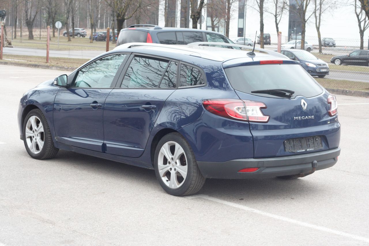 Renault Megane | 5