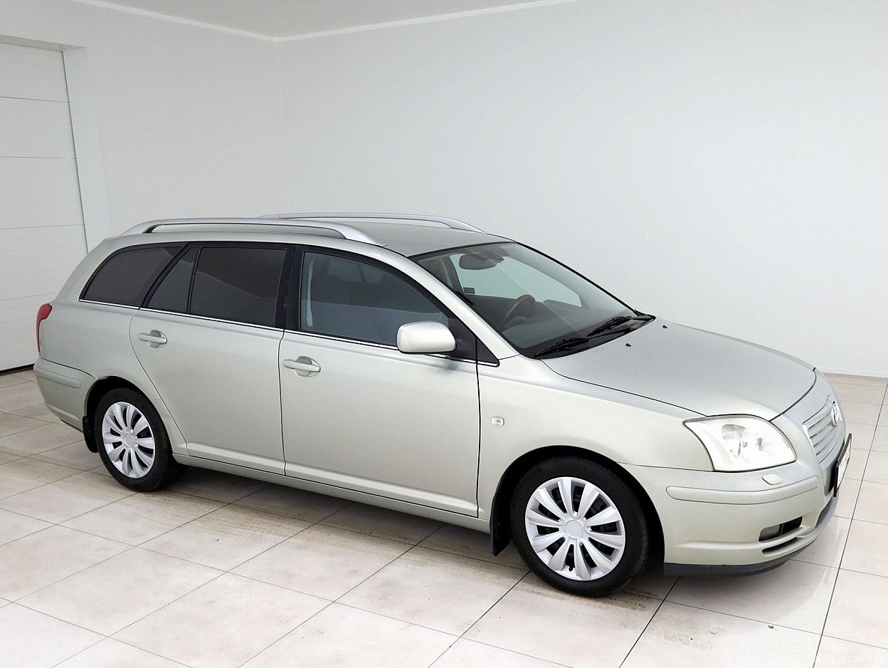 Toyota Avensis, 2.0 l., universal