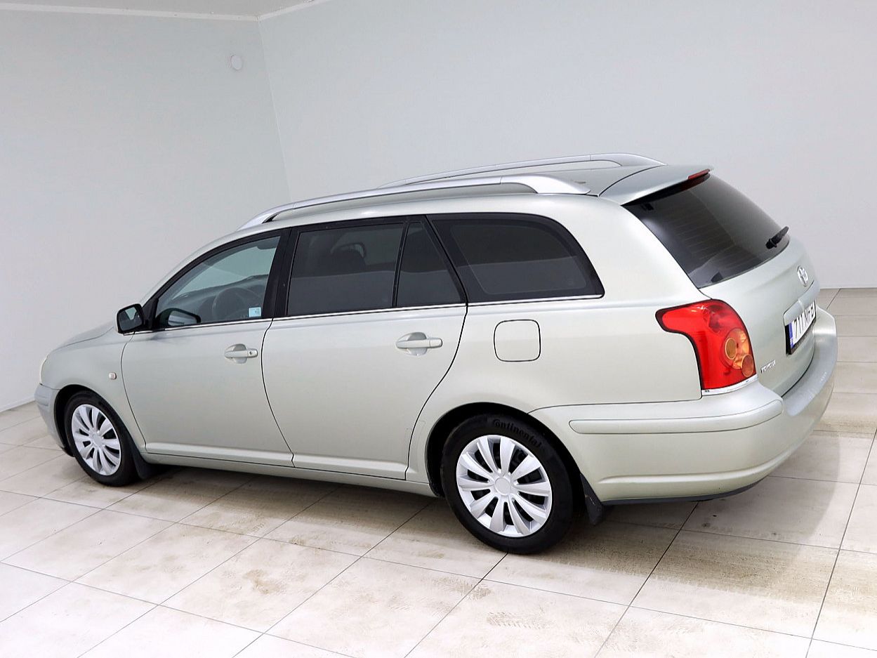 Toyota Avensis | 3