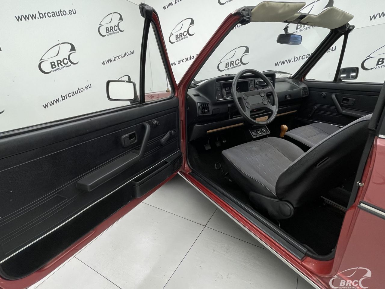 Volkswagen Golf | 16