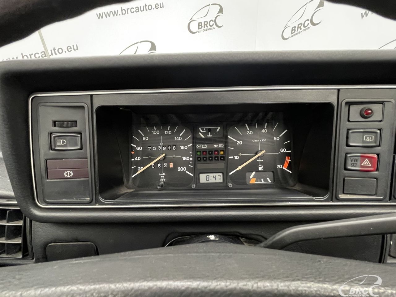 Volkswagen Golf | 25