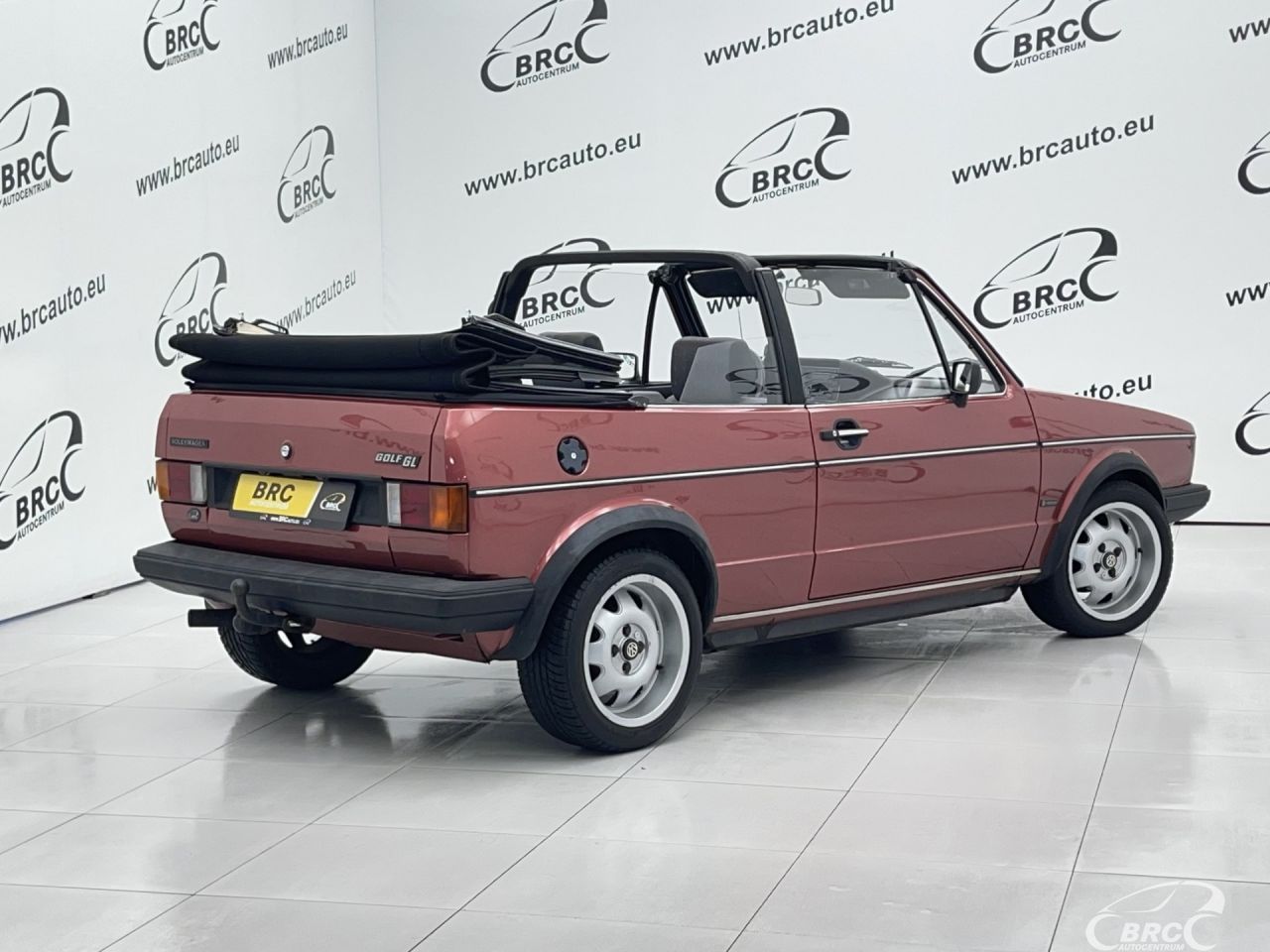Volkswagen Golf | 2