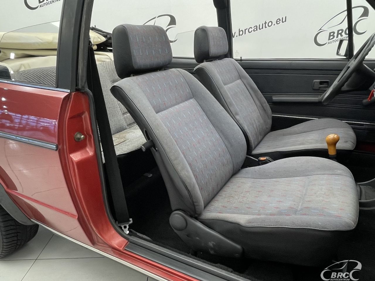 Volkswagen Golf | 8