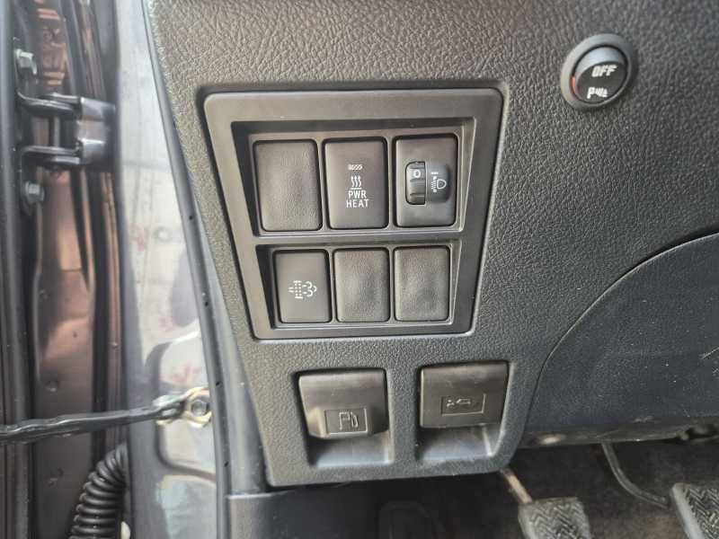Toyota Hilux | 11