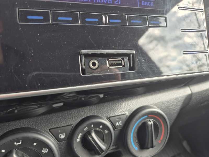 Toyota Hilux | 15