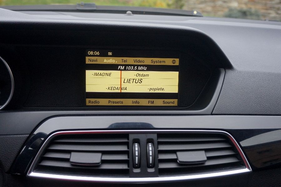 Mercedes-Benz C220 | 13