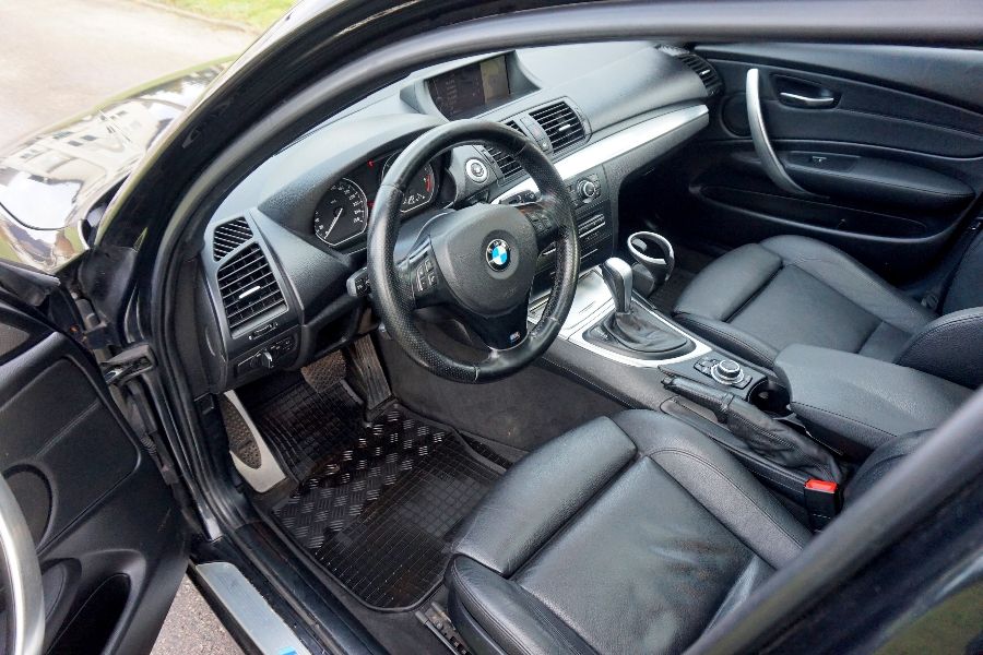 BMW 120 | 8