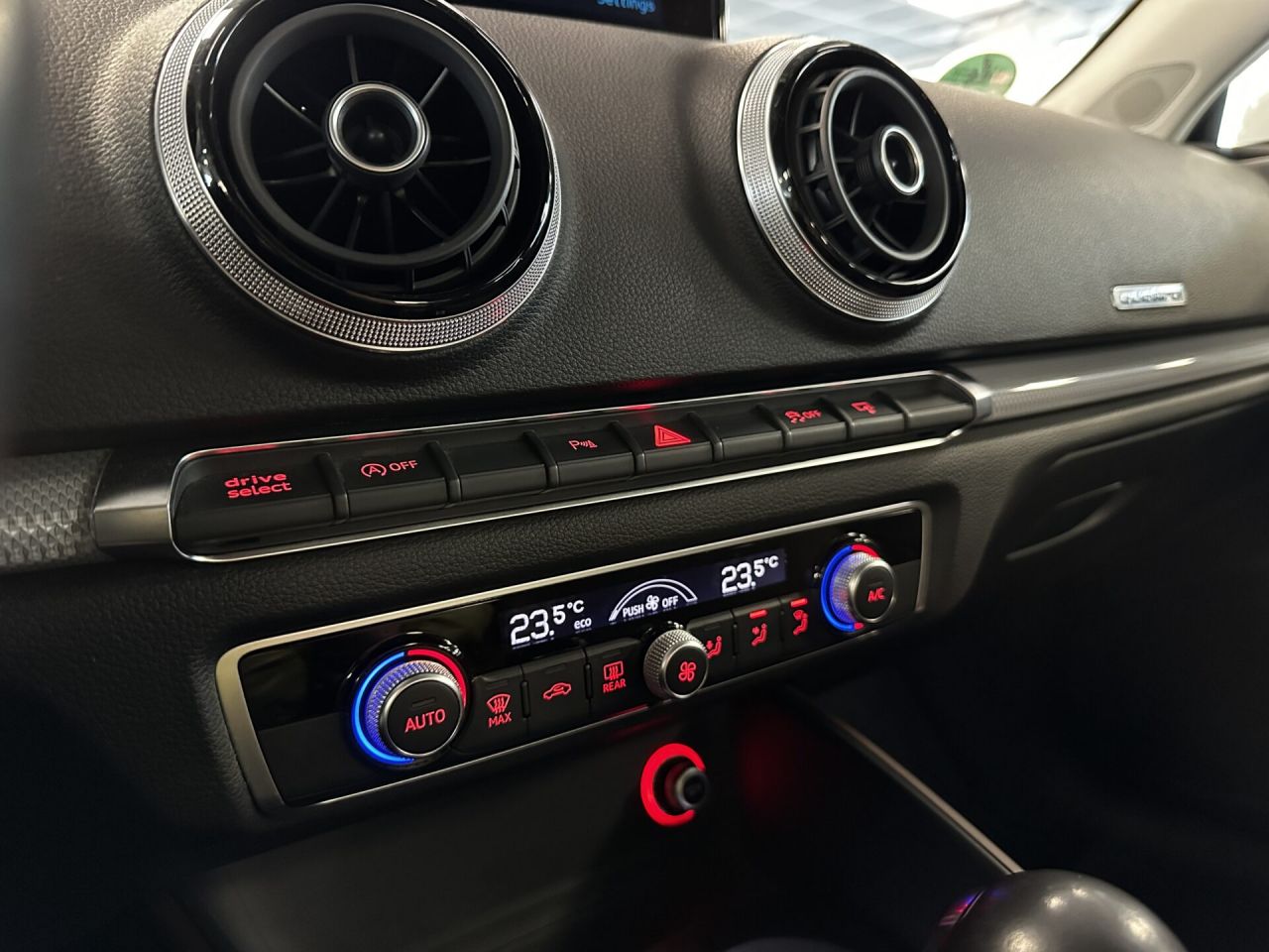 Audi A3 | 14