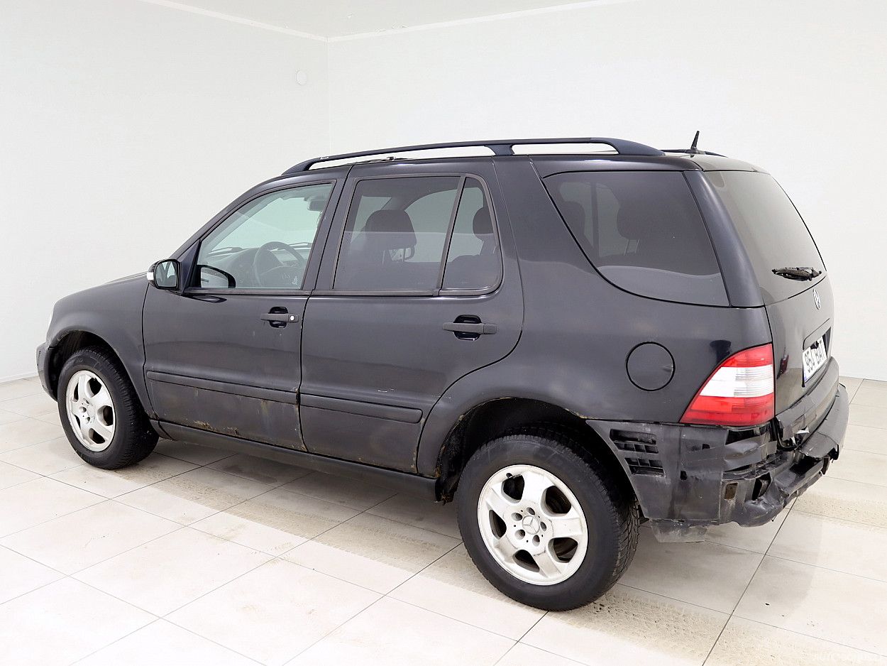 Mercedes-Benz ML320 | 3