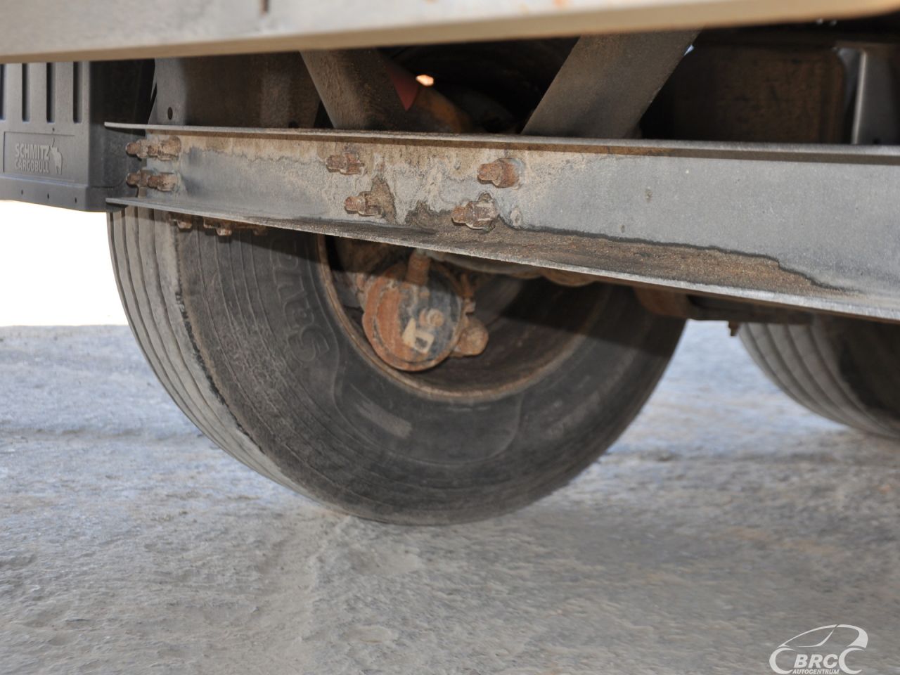 Schmitz SCS 24 TIR trailer | 18