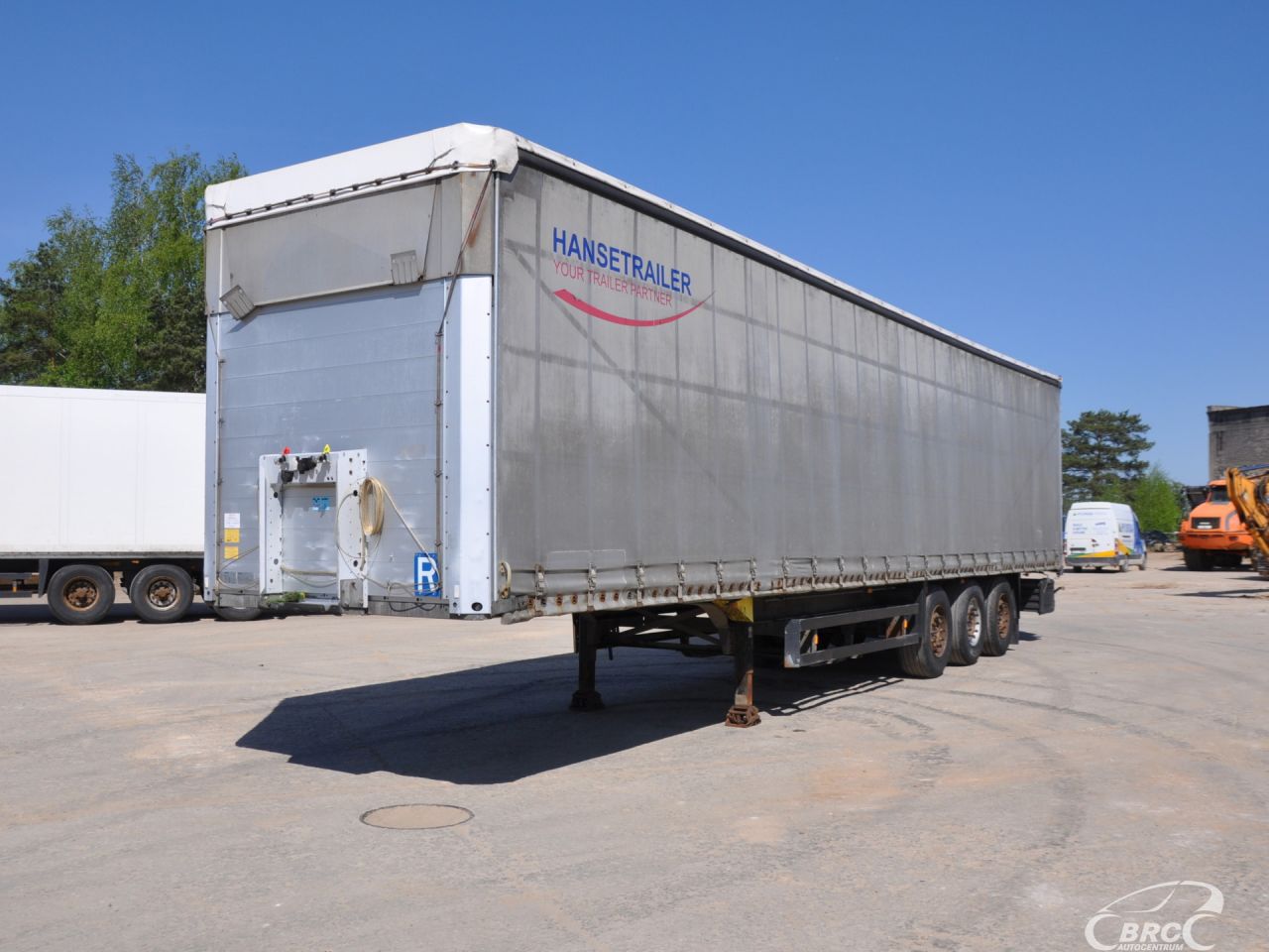 Schmitz SCS 24 TIR trailer