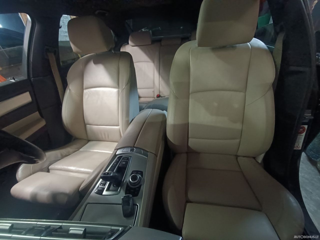 BMW 740, Седан | 7