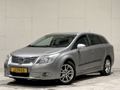 Toyota Avensis, universalas