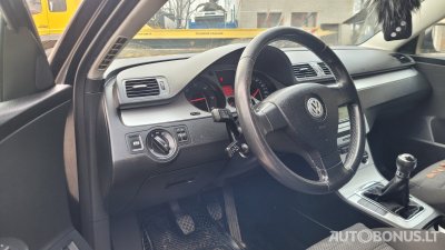Volkswagen Passat | 1