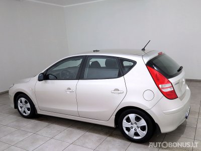 Hyundai i30 | 3