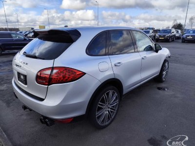 Porsche Cayenne | 1