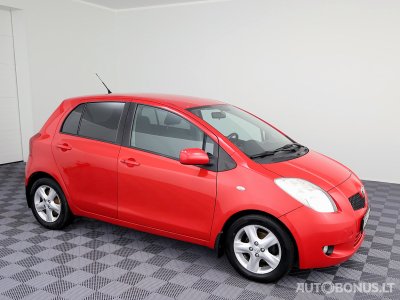 Toyota Yaris, 1.3 l., Хэтчбек