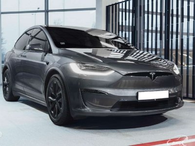Tesla Model X | 3