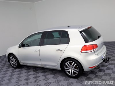 Volkswagen Golf | 3