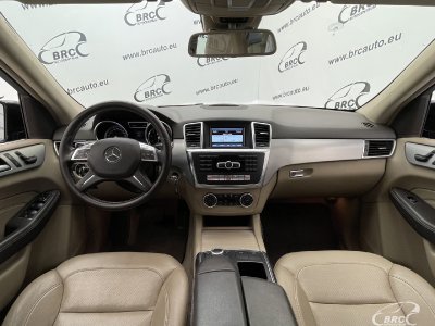 Mercedes-Benz ML350 | 1