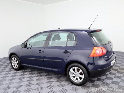 Volkswagen Golf | 3