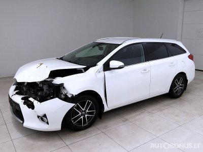 Toyota Auris | 1