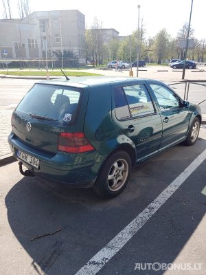 Volkswagen Golf | 1