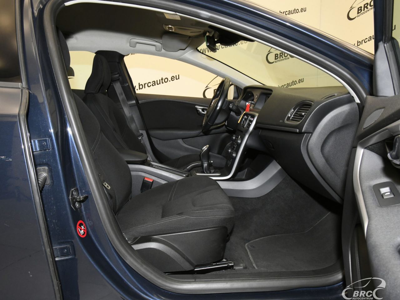 Volvo V40 | 3