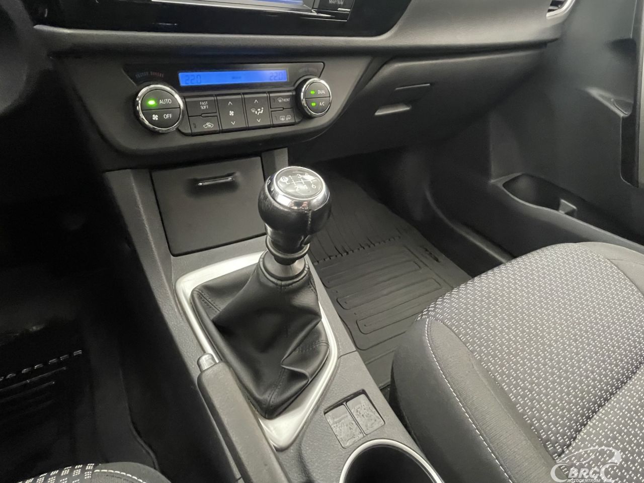Toyota Corolla | 25
